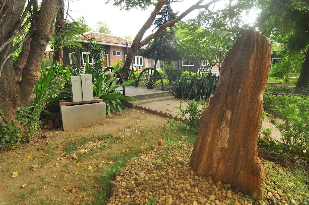 Фото Kaytumadi Dynasty Hotel