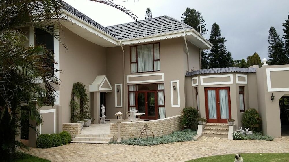 Фото Pug and Putter