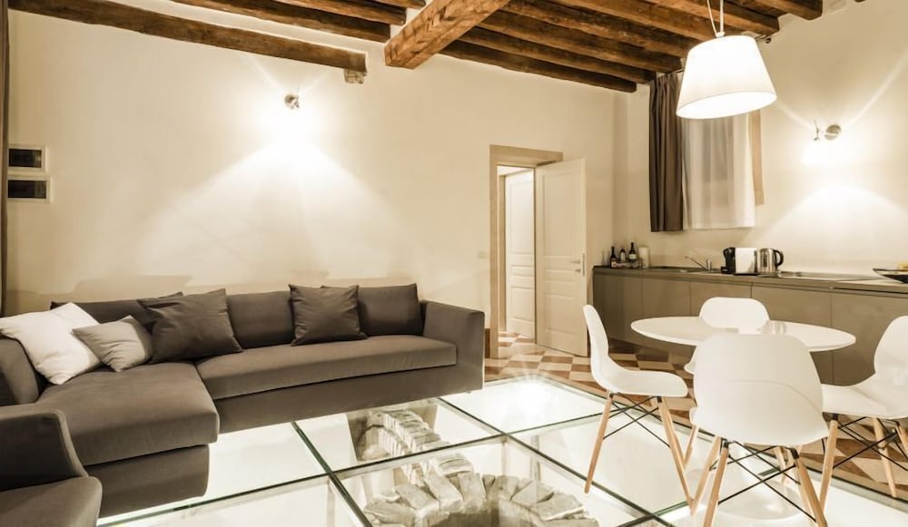 Фото Mysweetplace - San Marco Apartments