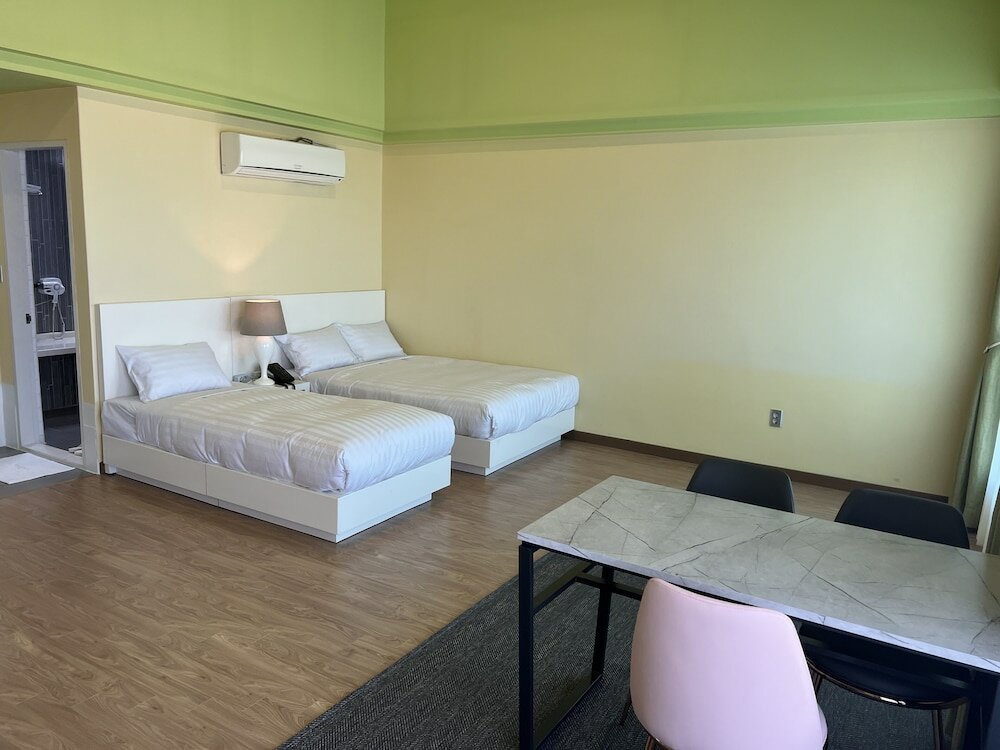 Фото Pinebeach Hotel Pohang