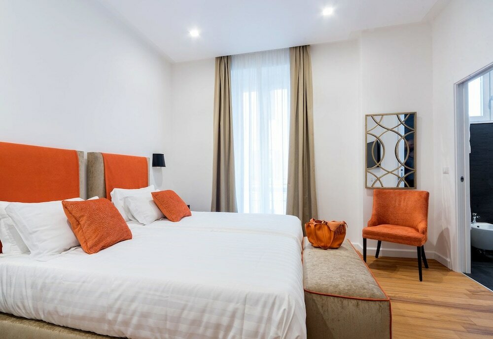 Фото 900 Piazza del Popolo