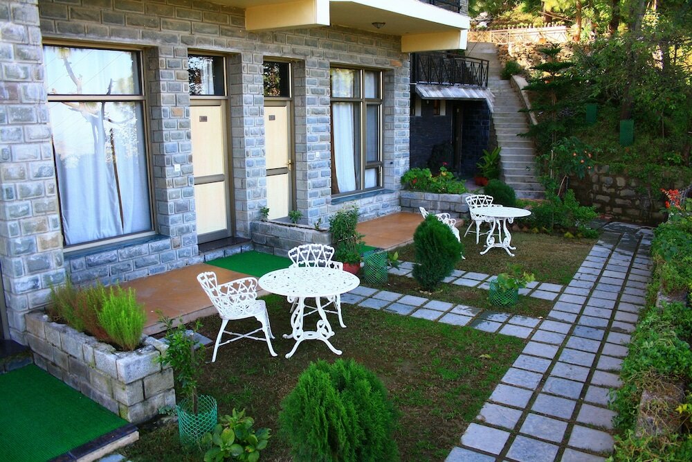 Фото отеля 2