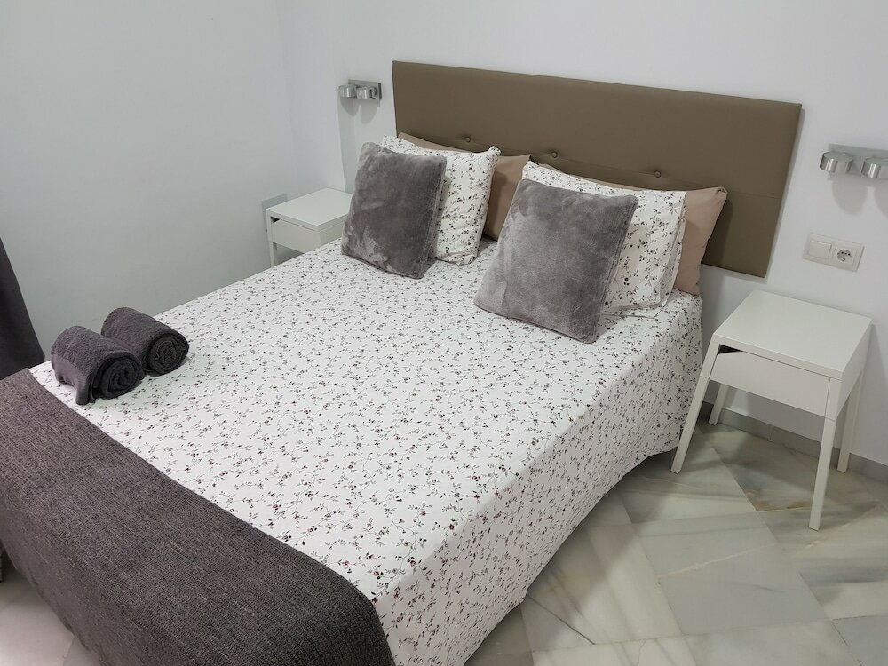 Фото Fan Suites Duquesa