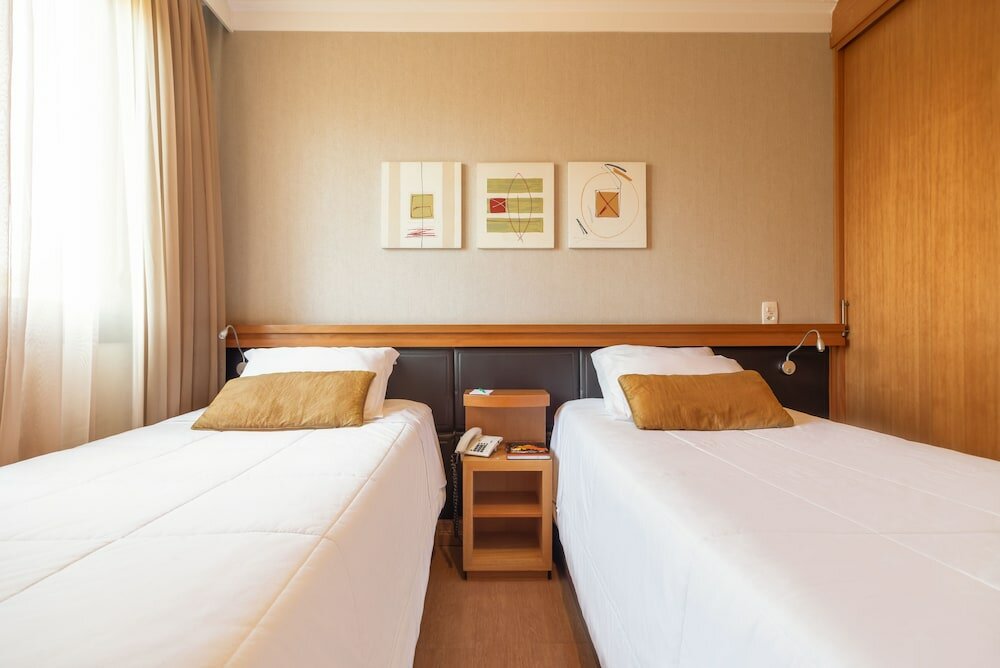 Фото Manhattan Porto Alegre by Mercure