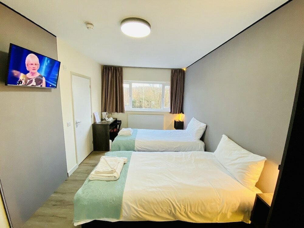 Hotel Almond Tree Hotel, Oxfordshire County, photo