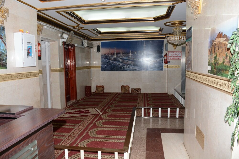 Фото Al Eairy Furnished Apts Al Madinah 8