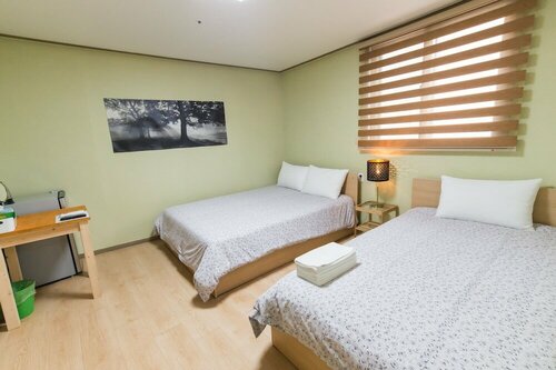 Гостиница Seoul Station R Guesthouse