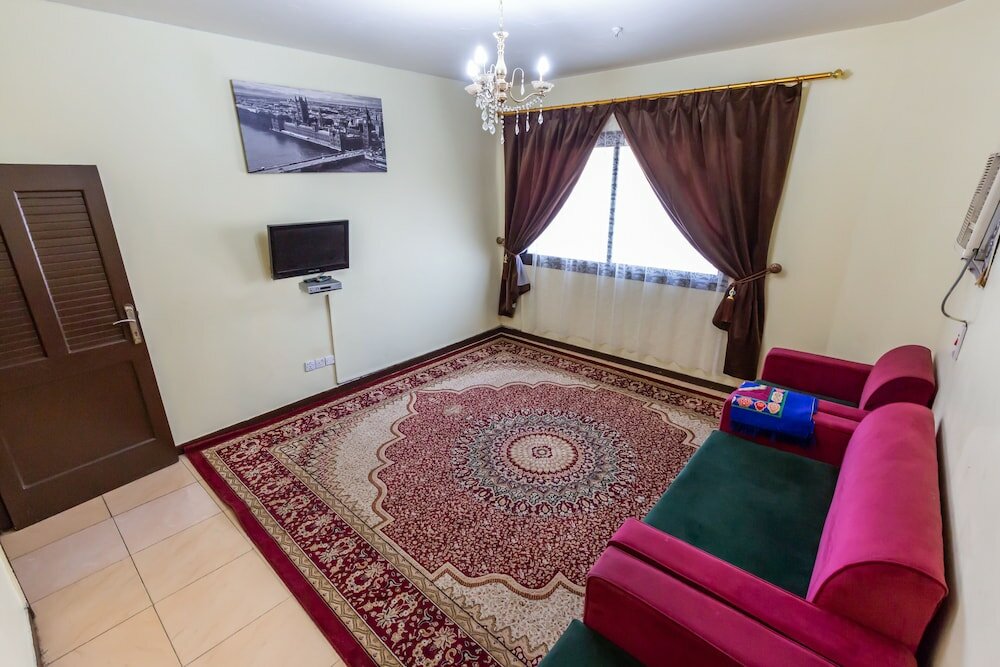 Фото Al Eairy Furnished Apartments Jeddah 2