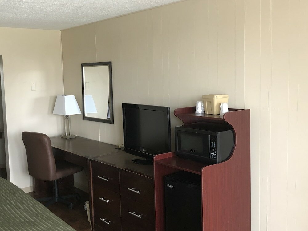 Фото Allen Park Motor Lodge