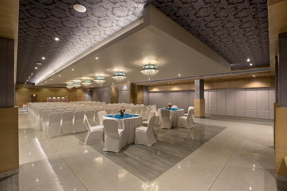 Фото The Baroda Residency