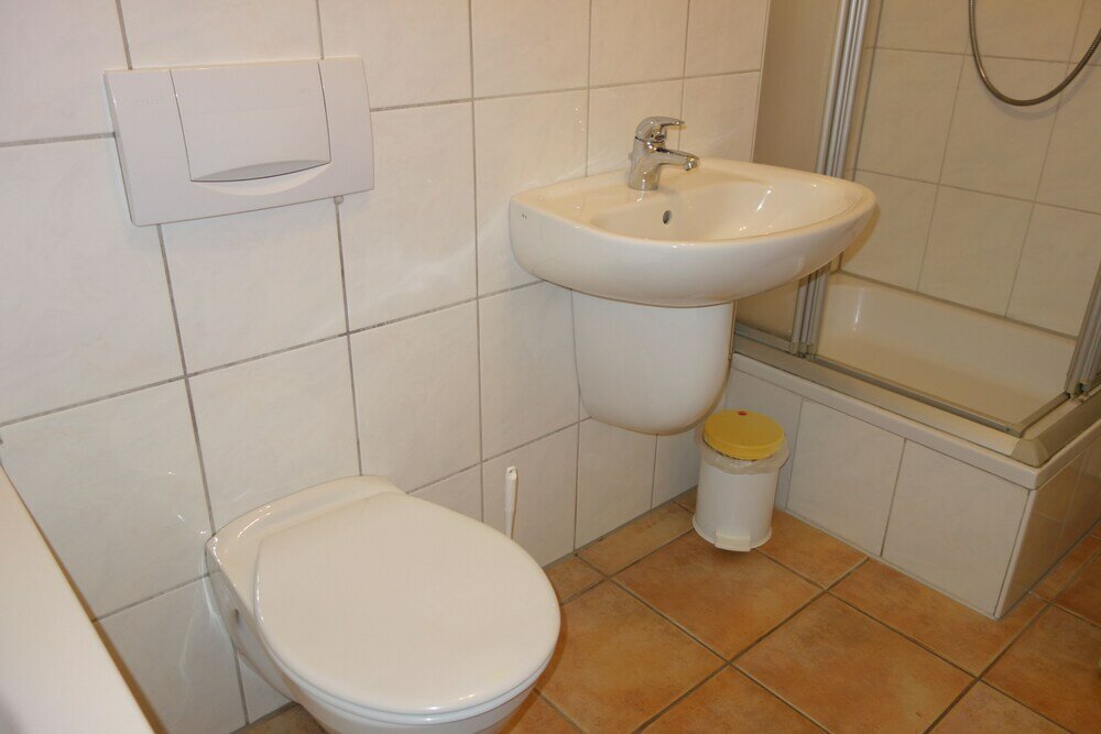 Фото Tolstov-Hotels Big 2 Room Roßstrasse Apartment