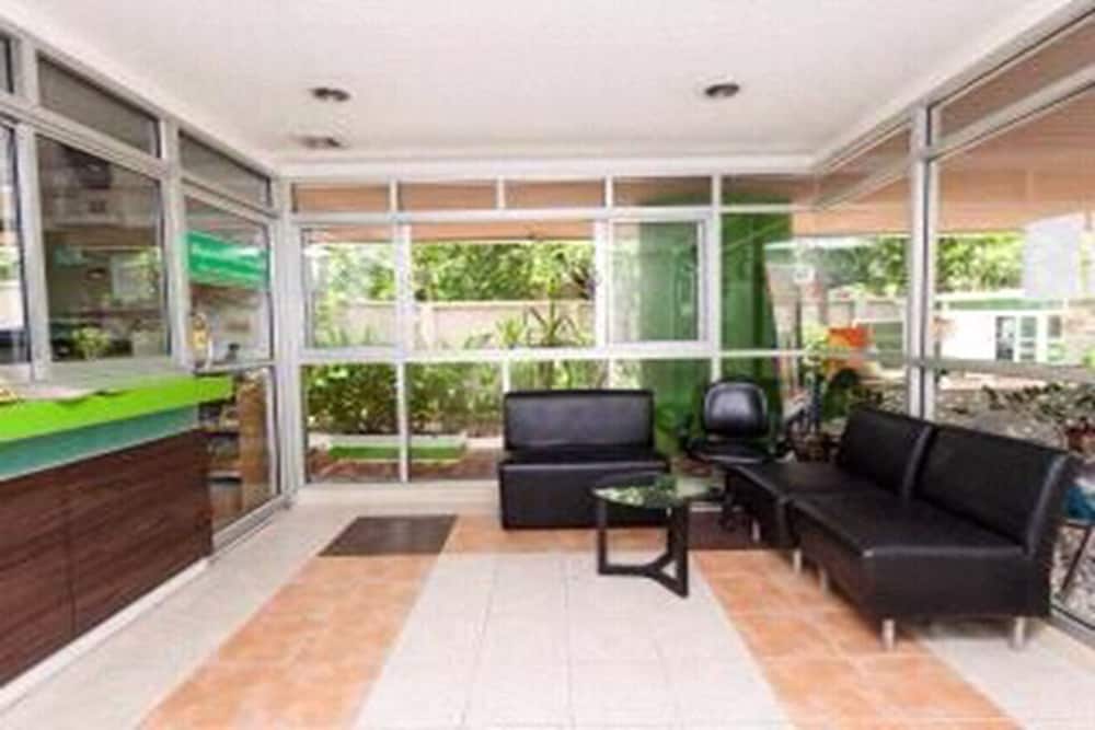 Фото Comfy King Studio