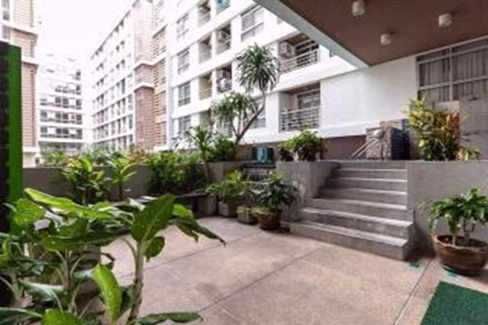 Фото Comfy King Studio