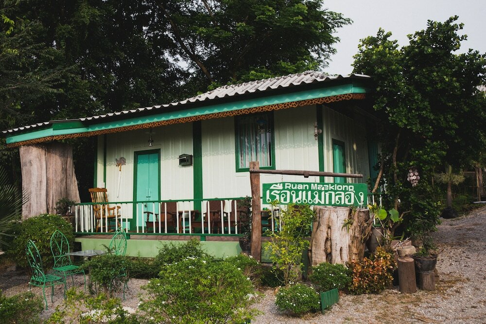 Фото The Antique Riverside