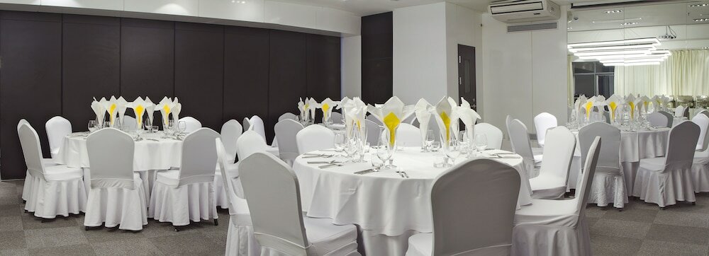 Фото Khuvsgul Lake Hotel