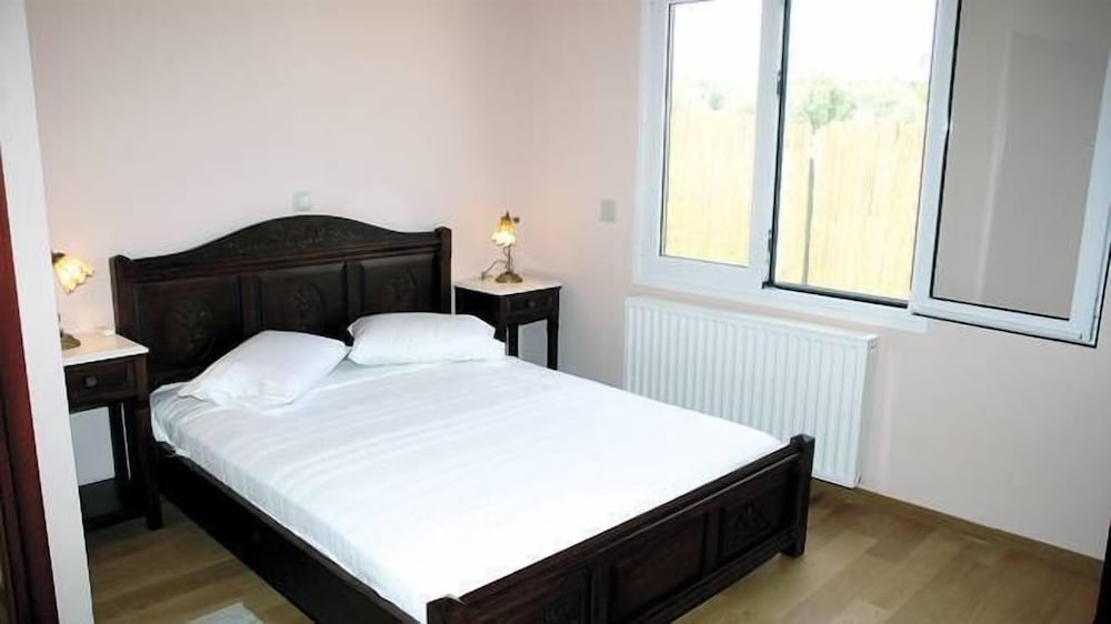 Фото Gyra Villas