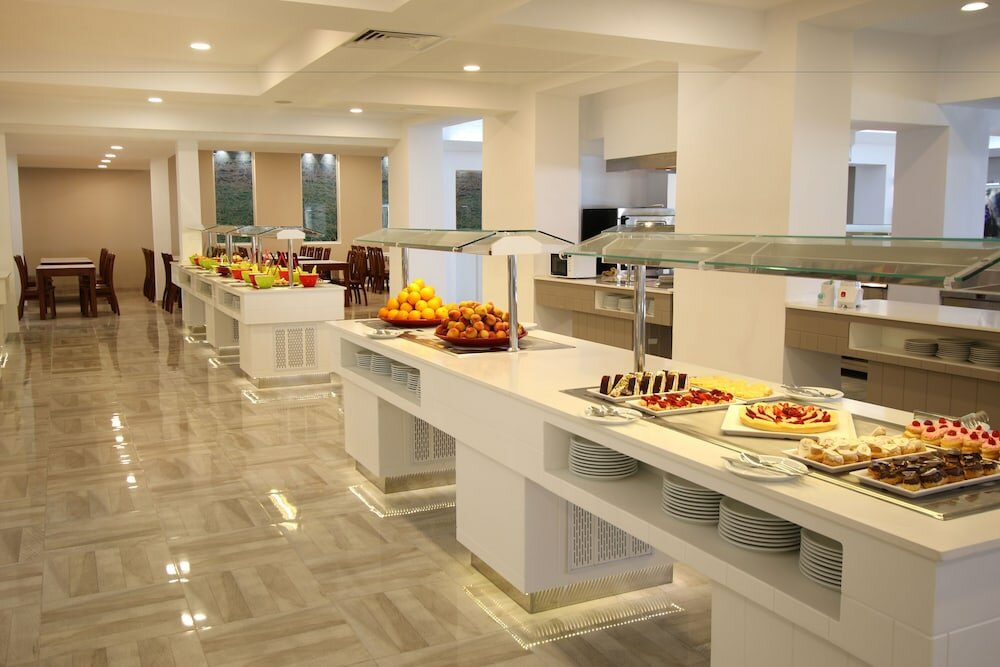 Фото Omar Khayam Resort & Aqua Park