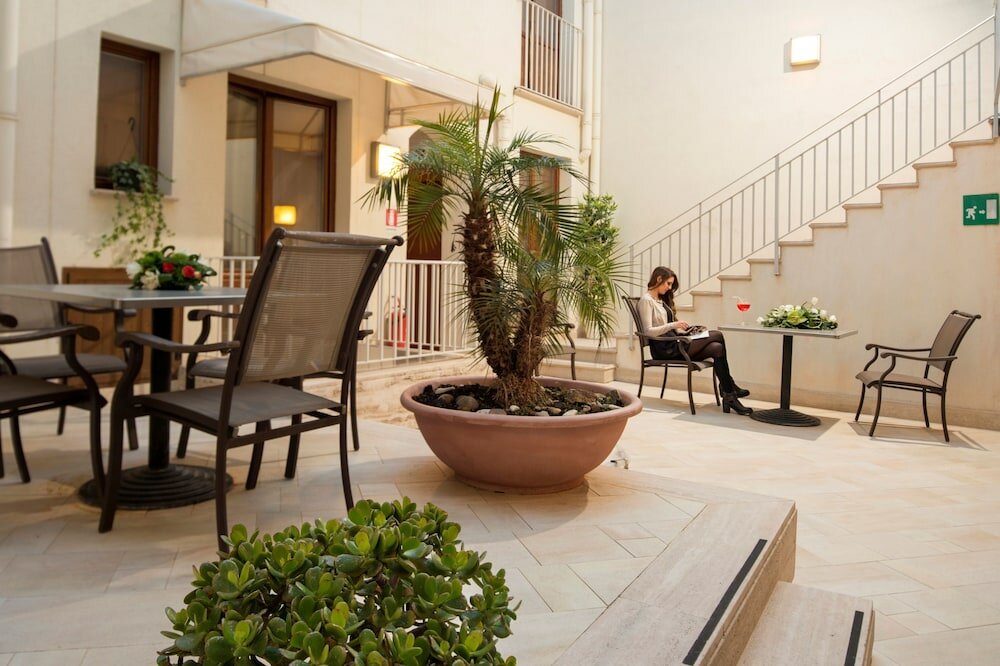 Фото Hotel Centrale