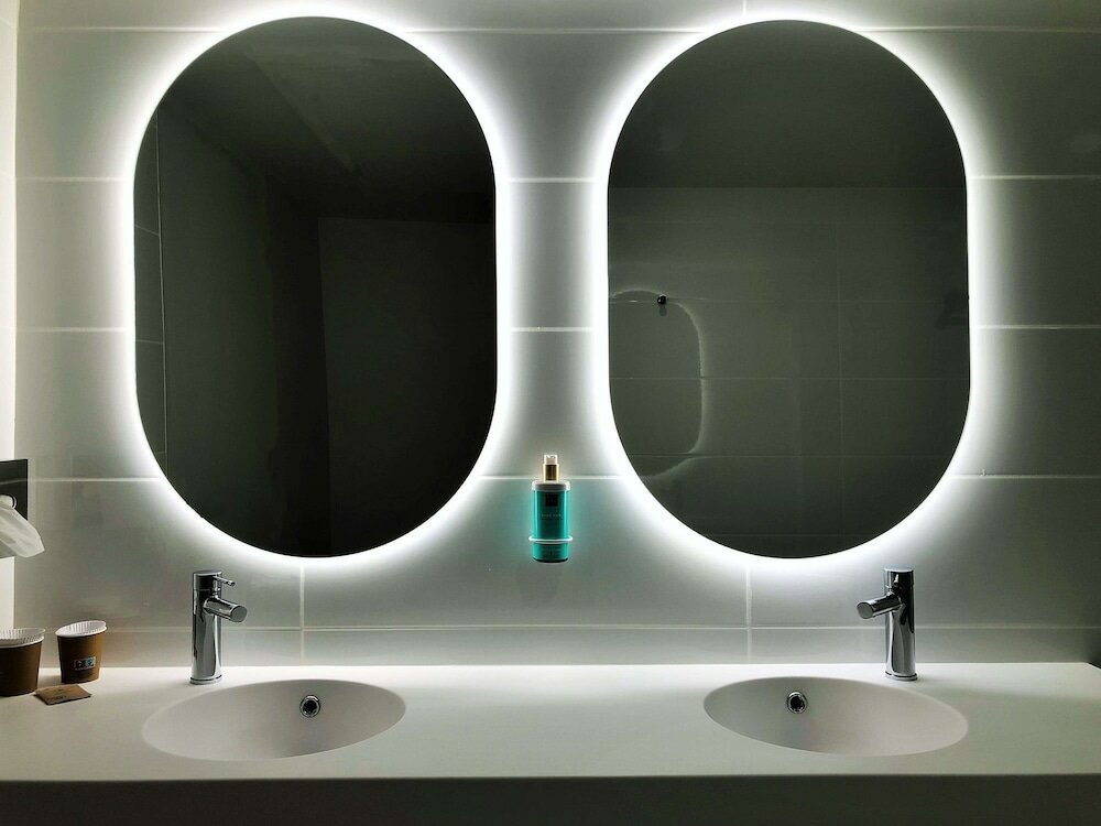 Фото Novotel Suites Montpellier