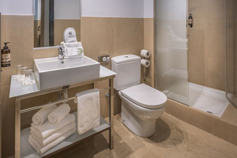 Фото Hotel SERHS Del Port