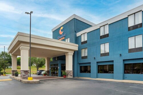 Гостиница Comfort Suites Fultondale I-65 near I-22 в Фултондейле