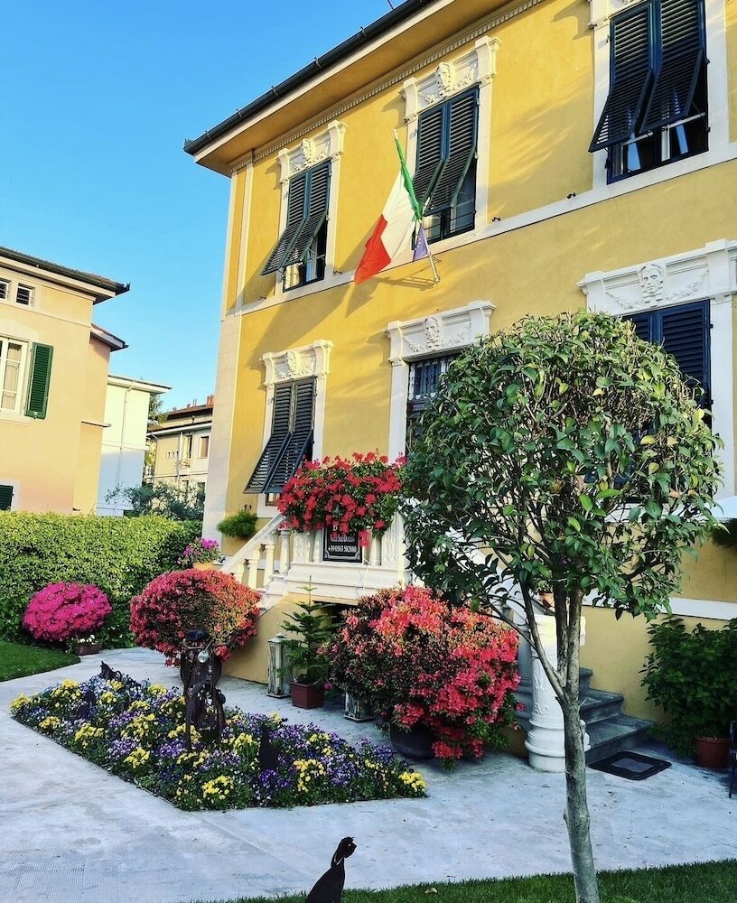 Фото Lucca in Villa San Donato