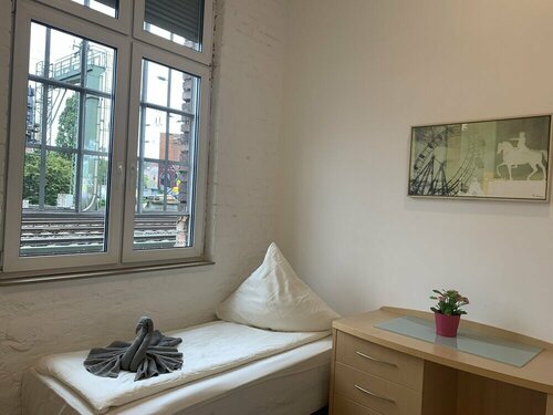 Гостиница Lovely Rooms Next to the Trainstation Wg в Дюссельдорфе