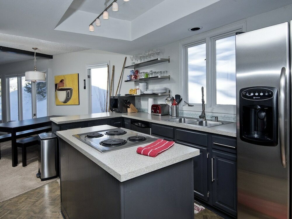 Фото 2338 Tahoe Drive