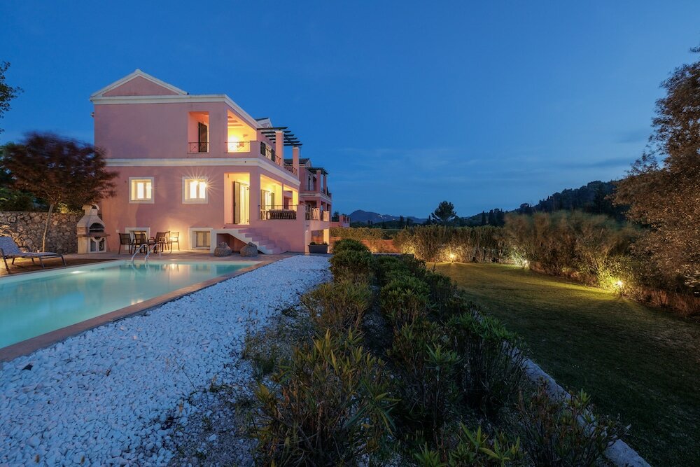 Фото Luxury Villa Perla