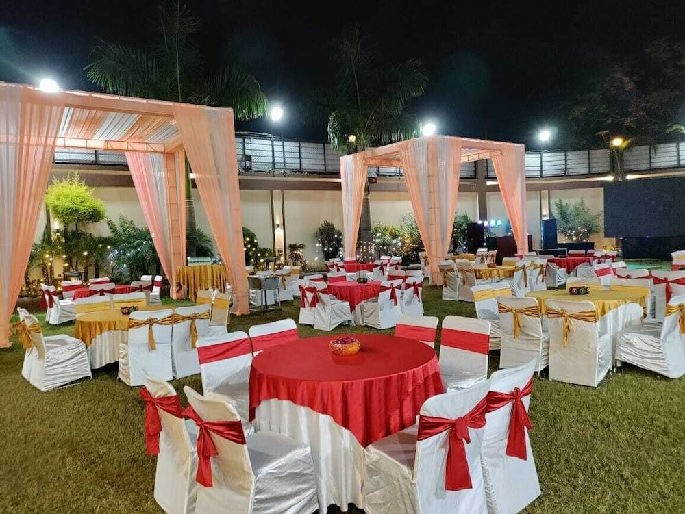 Фото Hotel Jsr Continental