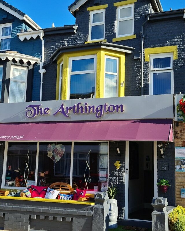 Гостиница The Arthington Guest House в Блэкпуле