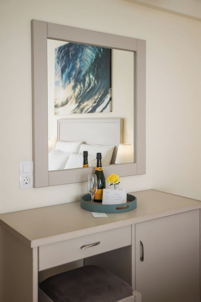 Фото Telesilla Hotel