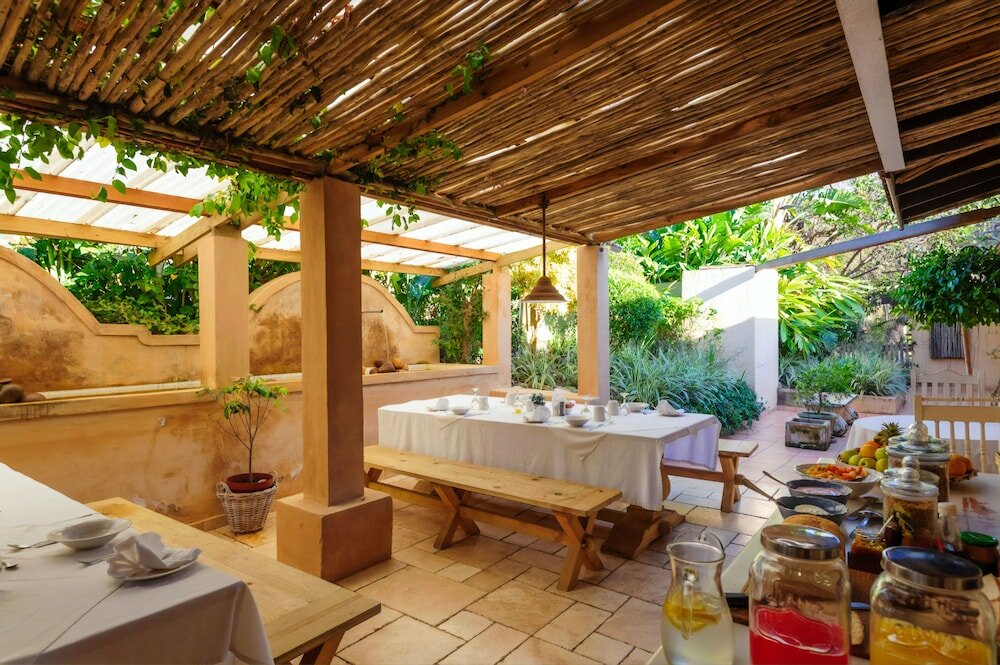 Фото Petite Provence B&b