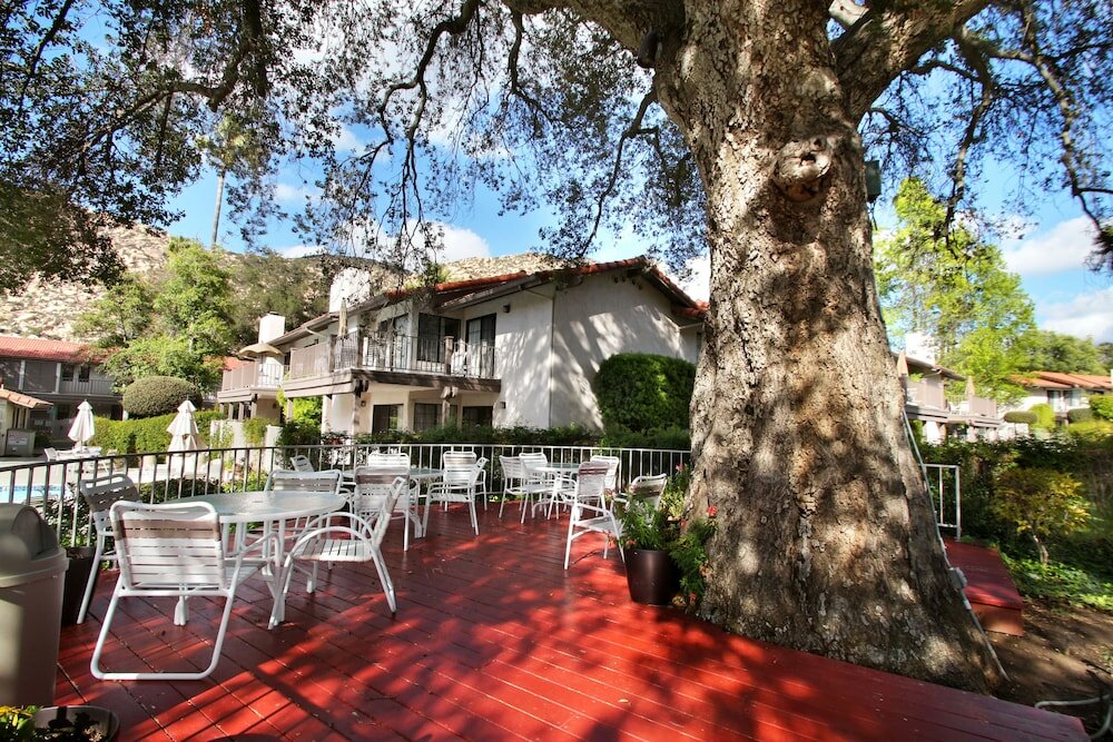 Фото Riviera Oaks Resort