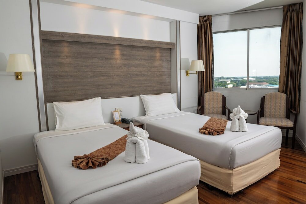 Фото Thong Tarin Hotel