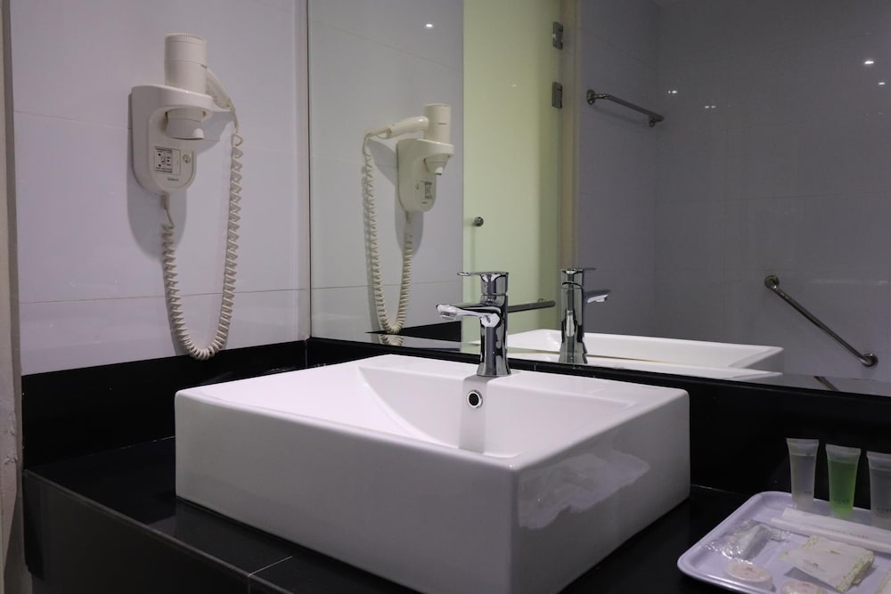 Фото Hotel Grand Continental Kuala Lumpur