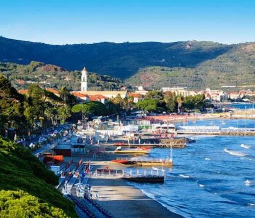 Внешний вид отеля B&b Hotel Diano Marina Palace в Диано-Марине, фото 2