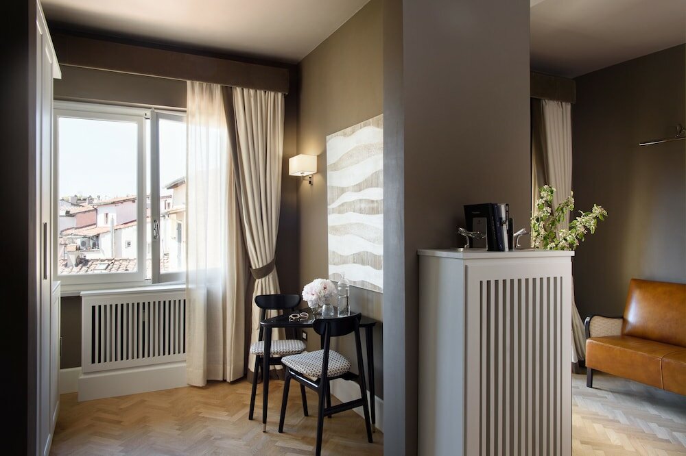 Фото Tornabuoni Suites Collection Residenza D'Epoca