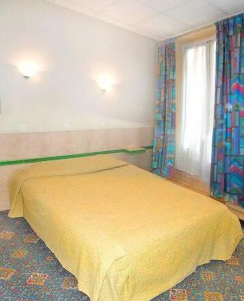 Фото Hotel Jarry