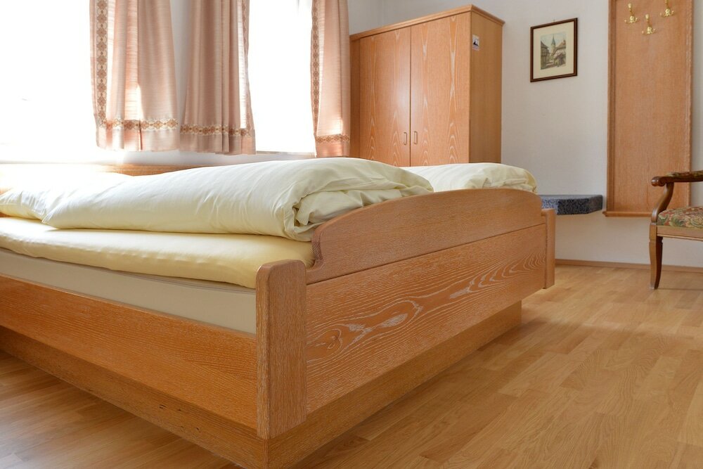 Фото Gasthof Hotel Bezold