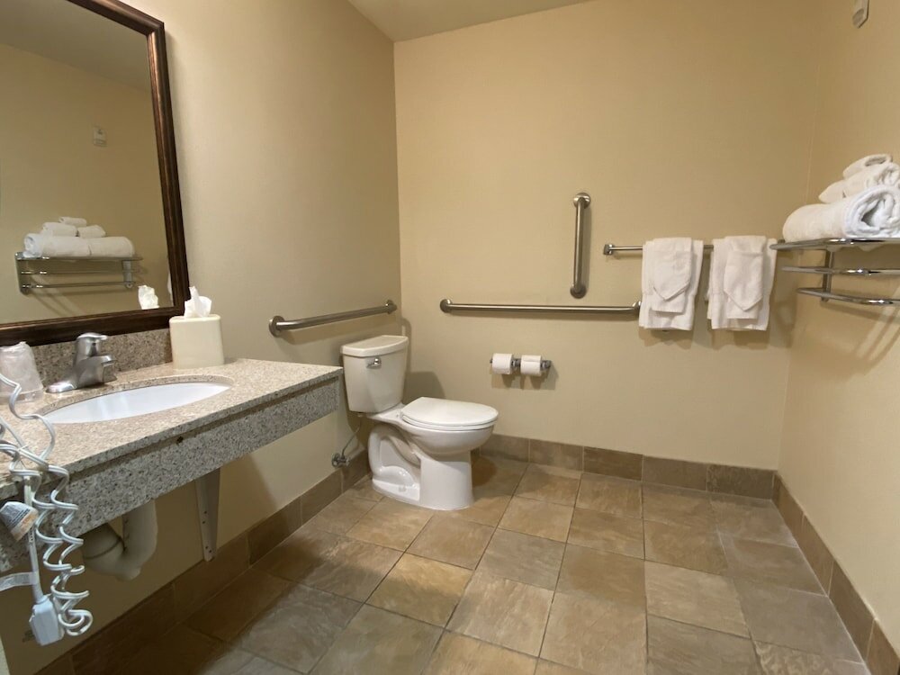 Фото Comfort Inn & Suites Mountain Iron and Virginia