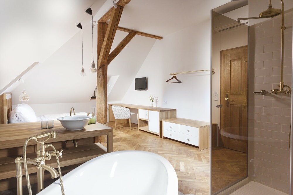 Фото Hotel At the Golden Scissors