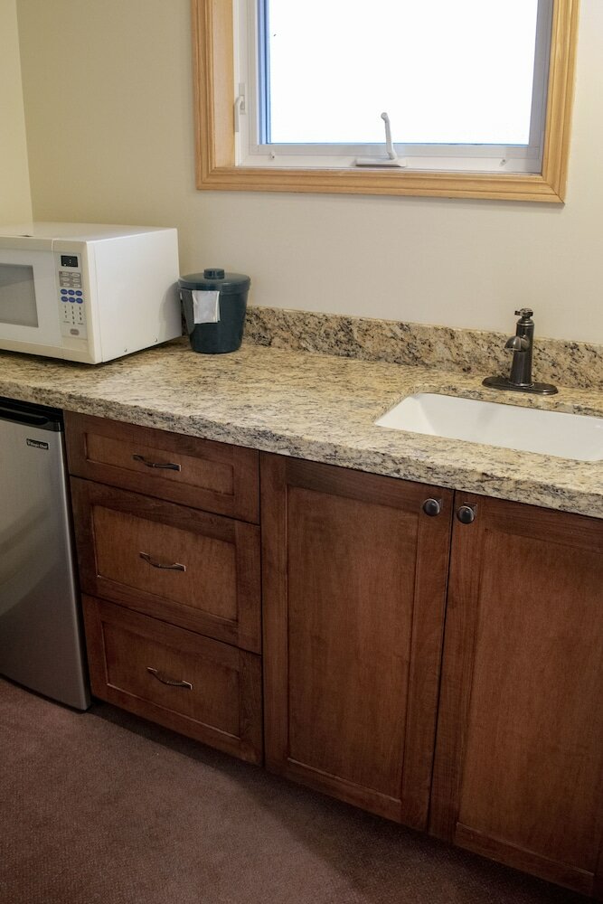 Фото Aspen Village Inn