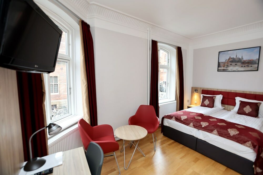 Фото Hotel Skandia