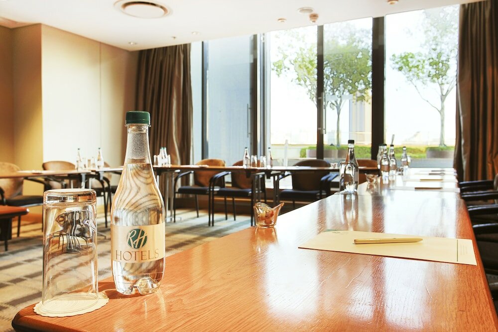 Фото Rh Hotel Pretoria