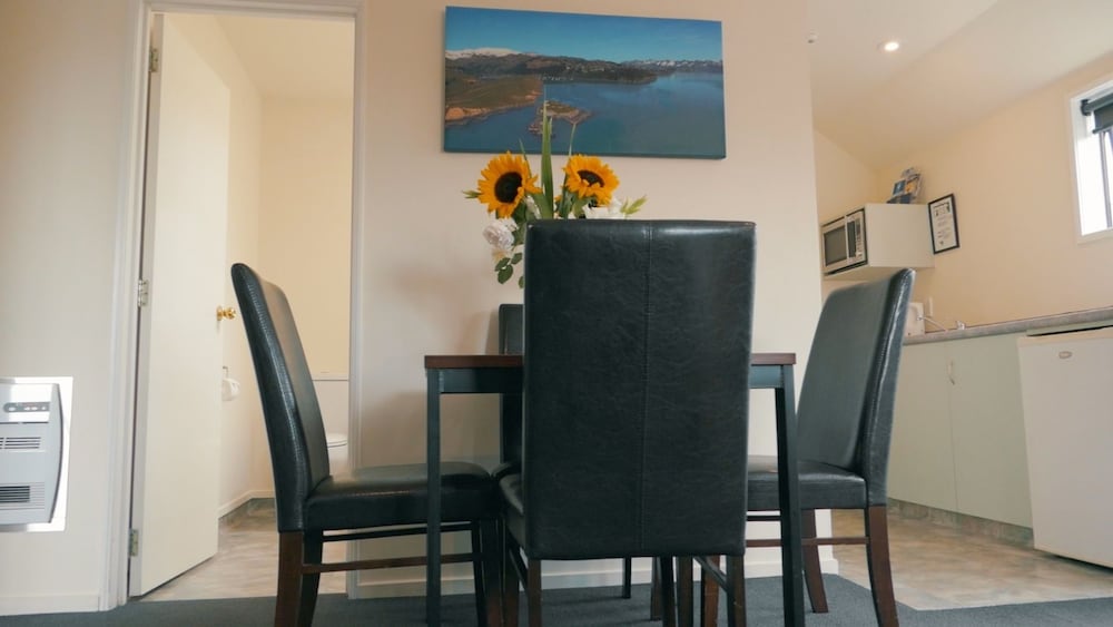 Фото Sherborne Motor Lodge