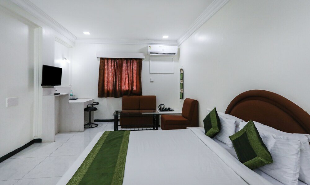 Фото Treebo Trend Omni Palace