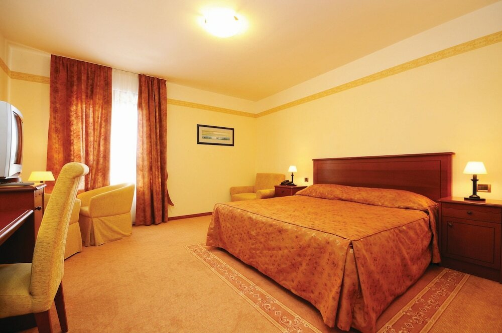 Фото Hotel Laguna