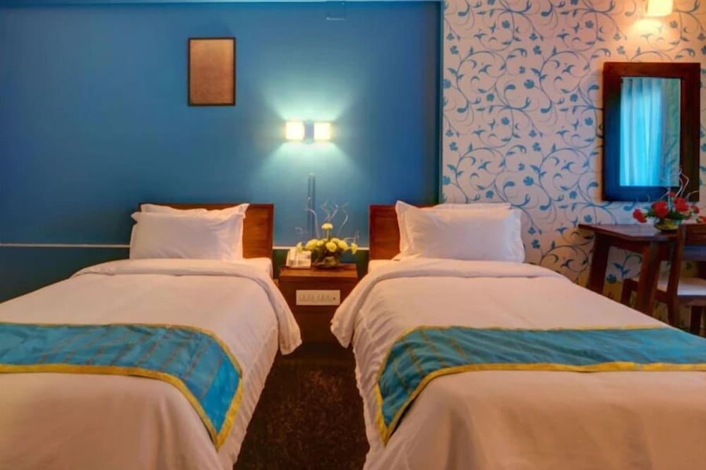 Фото Hotel Ambience Excellency