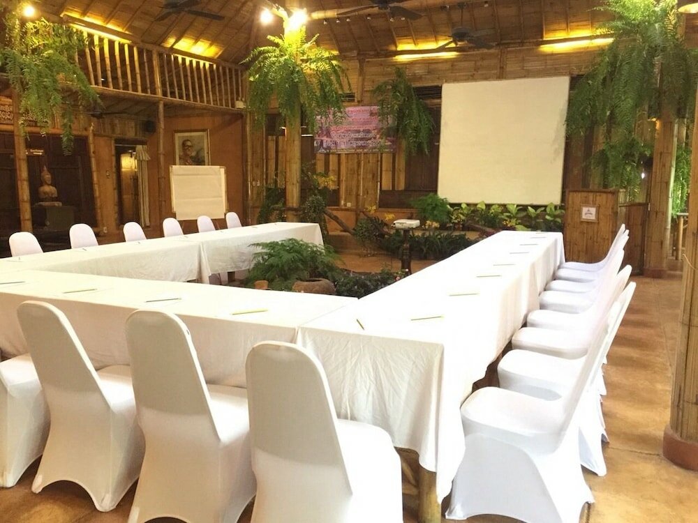 Фото Phu Chaisai Mountain Resort